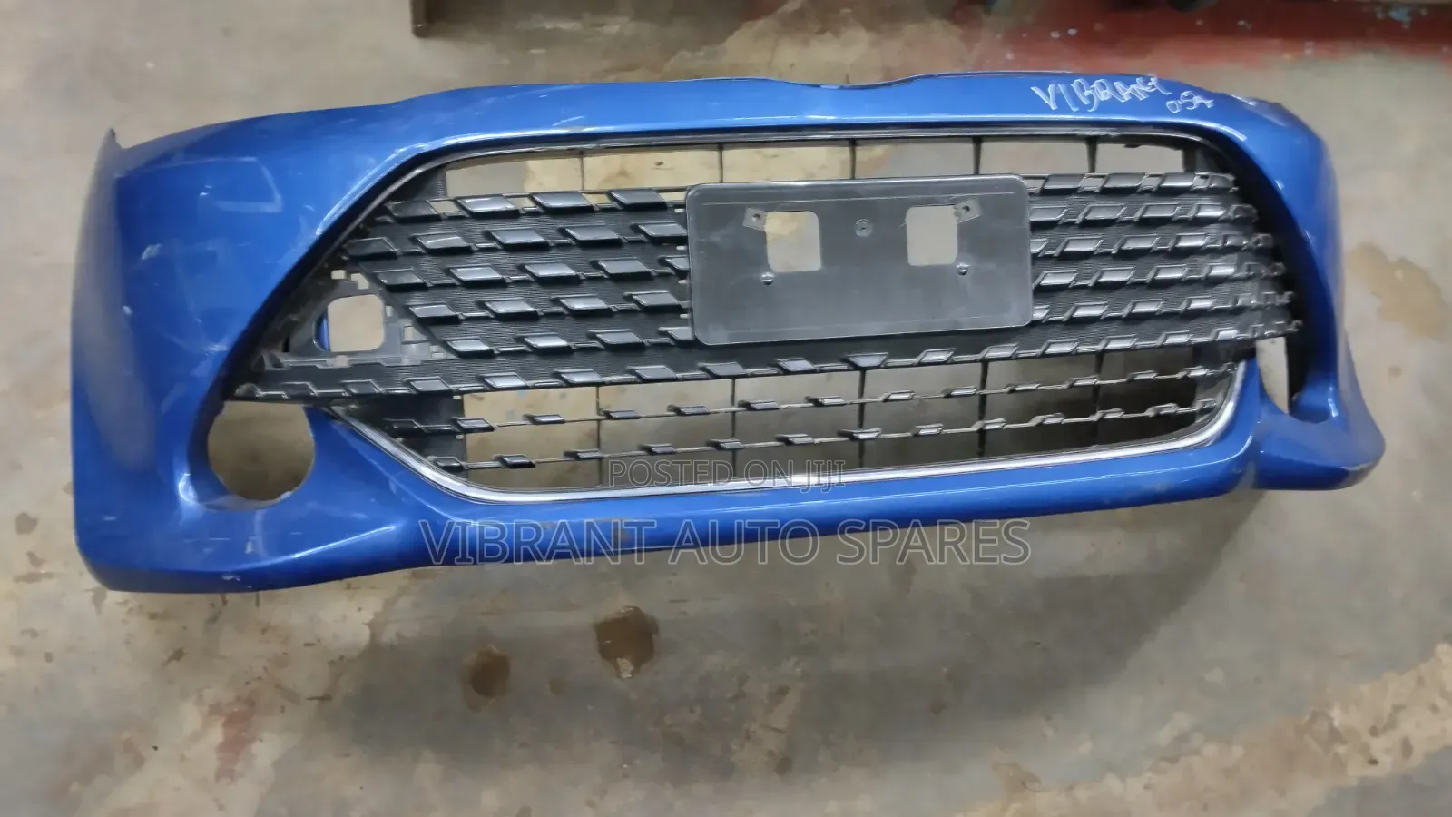 Axio 165 Front Bumper