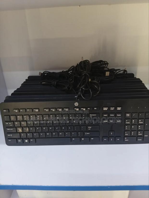 Ex Uk Wired Keyboard - thumbnail 2
