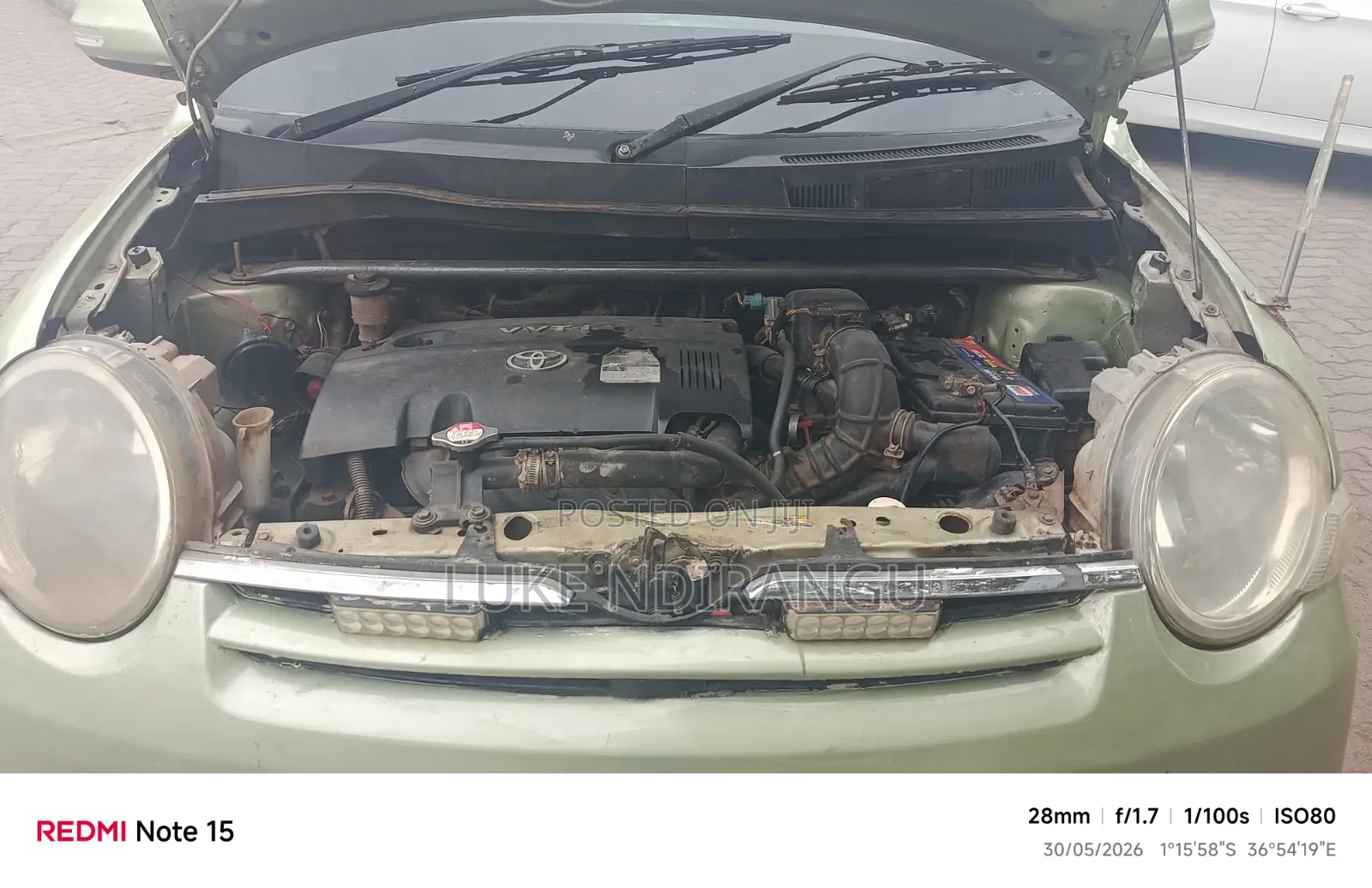 Toyota Sienta 2012 Green
