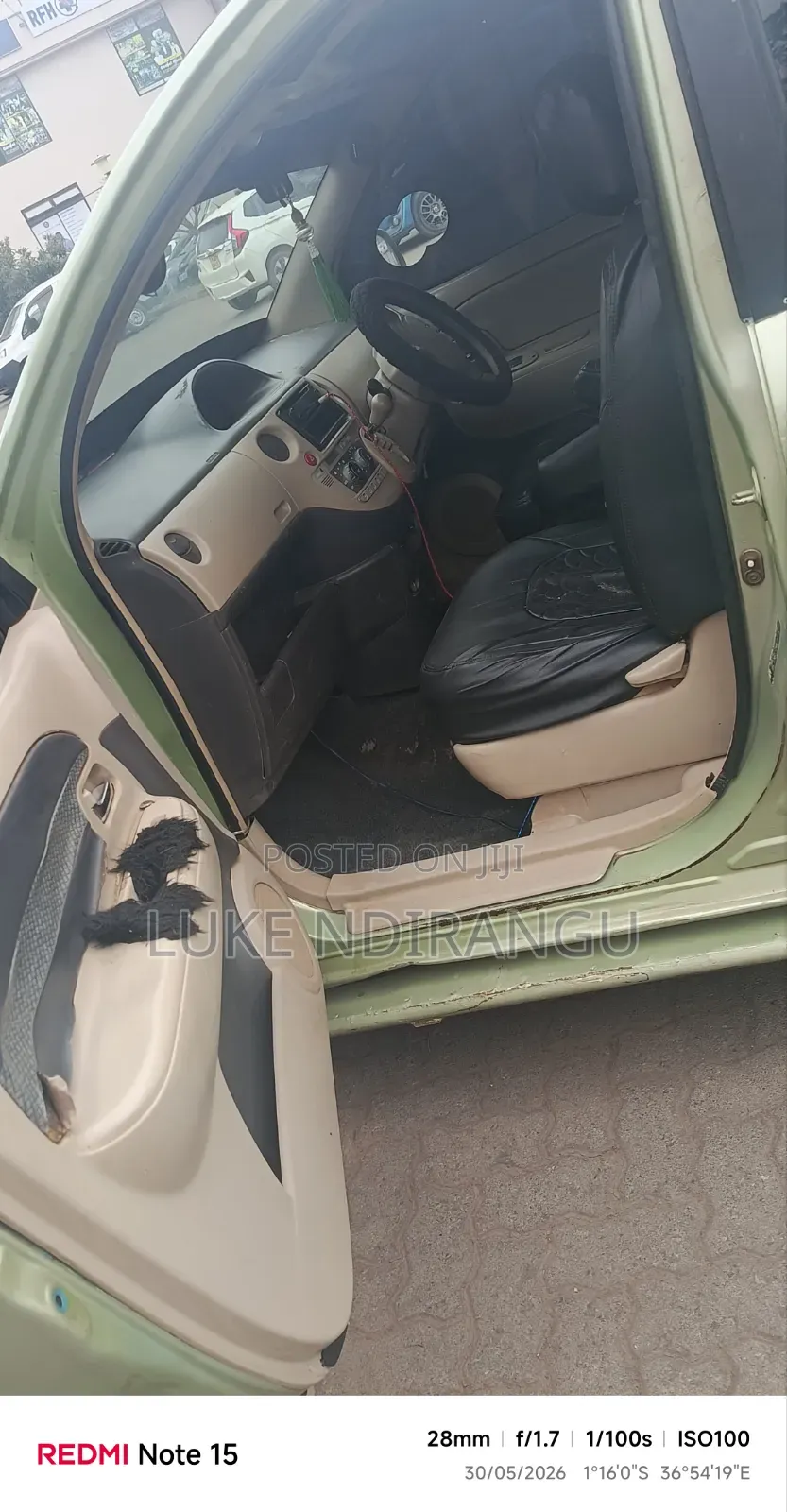 Toyota Sienta 2012 Green