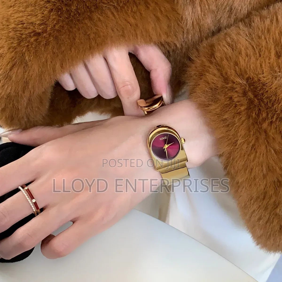 Ieke Ladies Bracelet Watch 