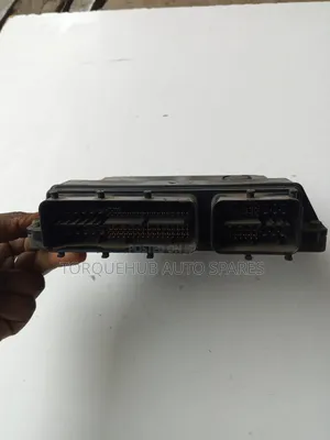 Toyota Rumion 2006 Engine Control Unit