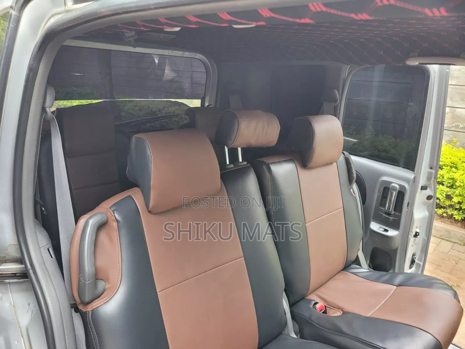 Toyota Sienta 2012 Silver