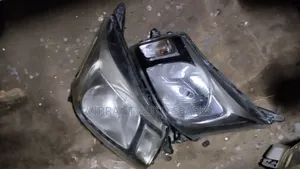 Daihatsu Move 2010 Headlight