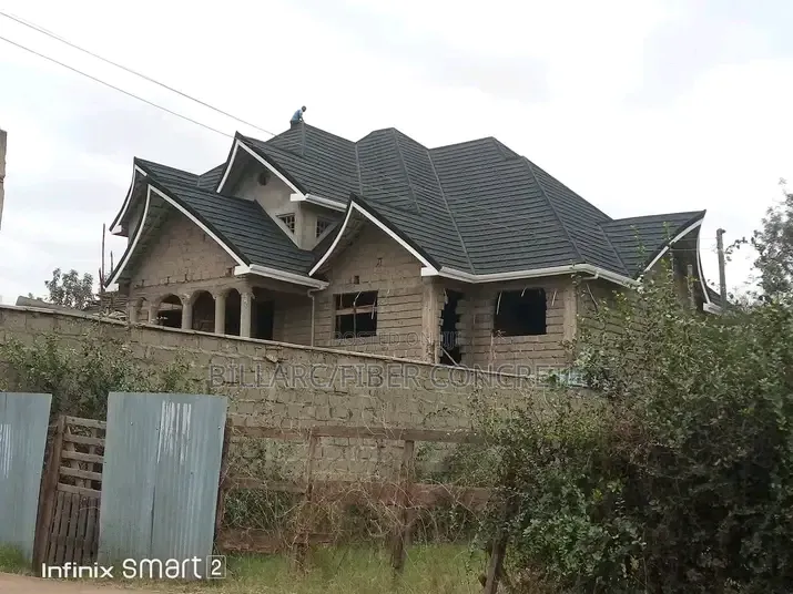 Roofing Specialist
