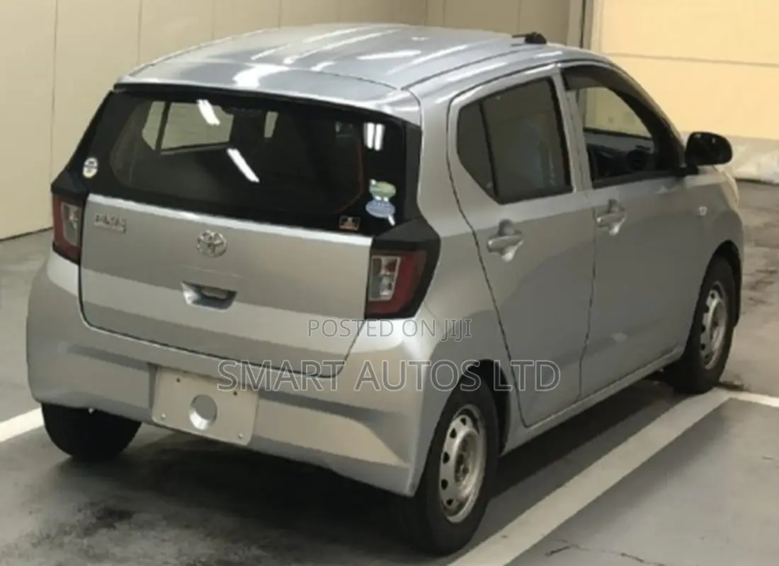 Toyota Pixis 2019 Silver