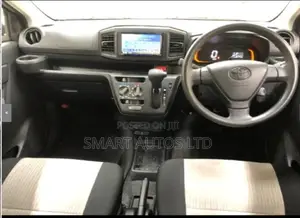Toyota Pixis 2019 Silver