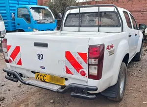Isuzu D-MAX 2014 White