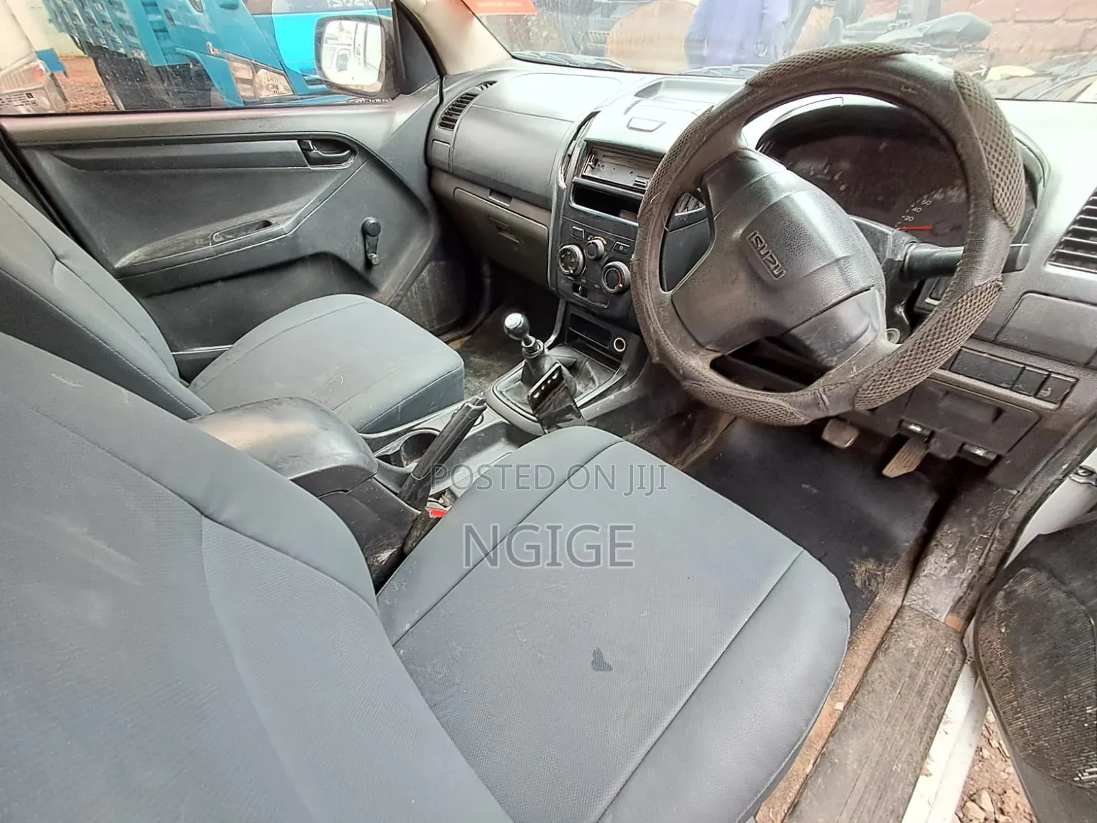 Isuzu D-MAX 2014 White