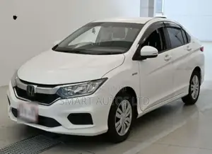 Honda Grace 1.5 Hybrid FWD 2019 Pearl