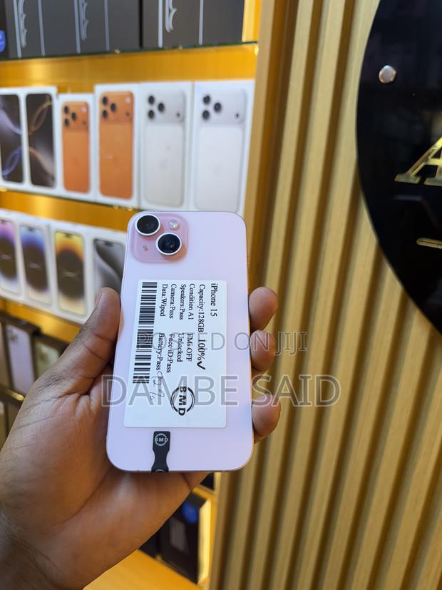Apple iPhone 15 128 GB Pink - thumbnail 2