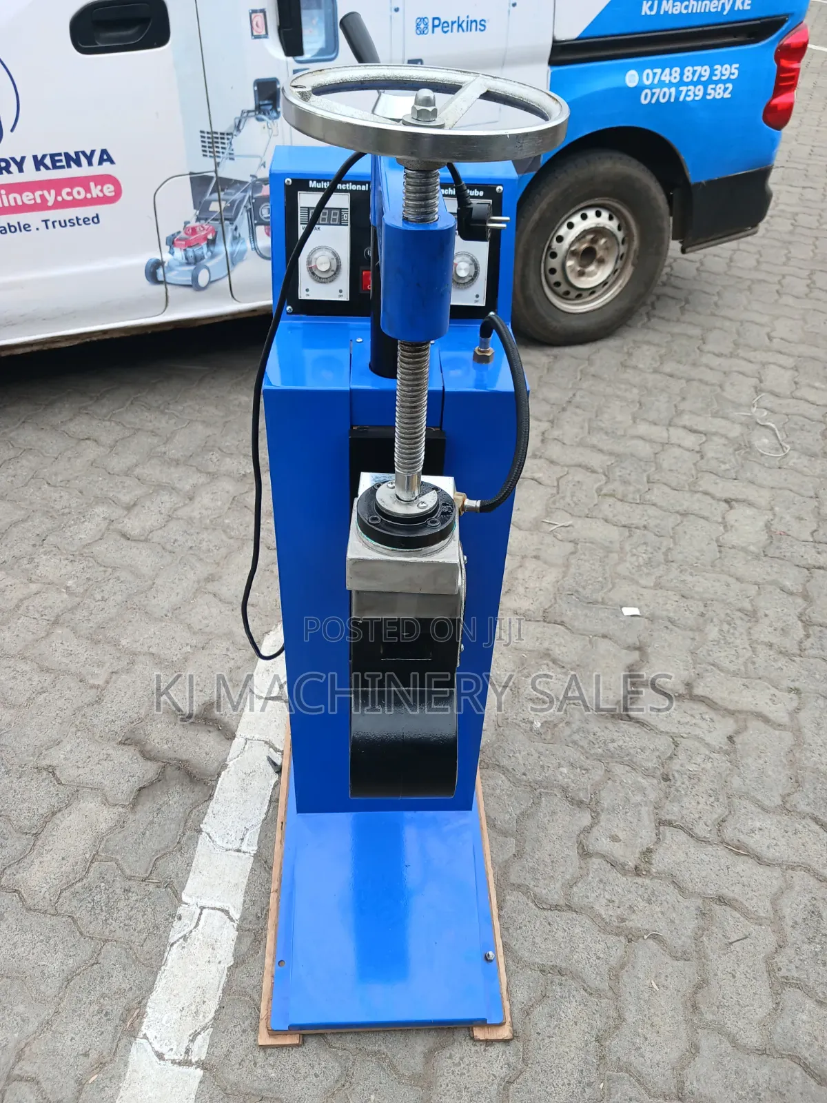 Trye Valcunizing Machine