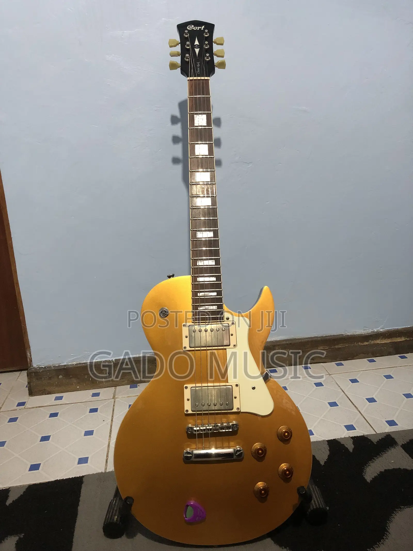 Cort Cr200