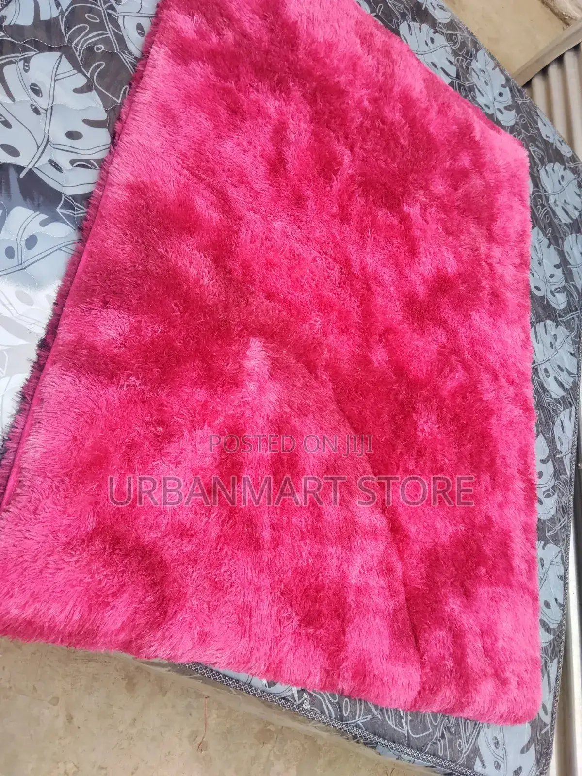 Soft Fluffy Rug 7 by 10