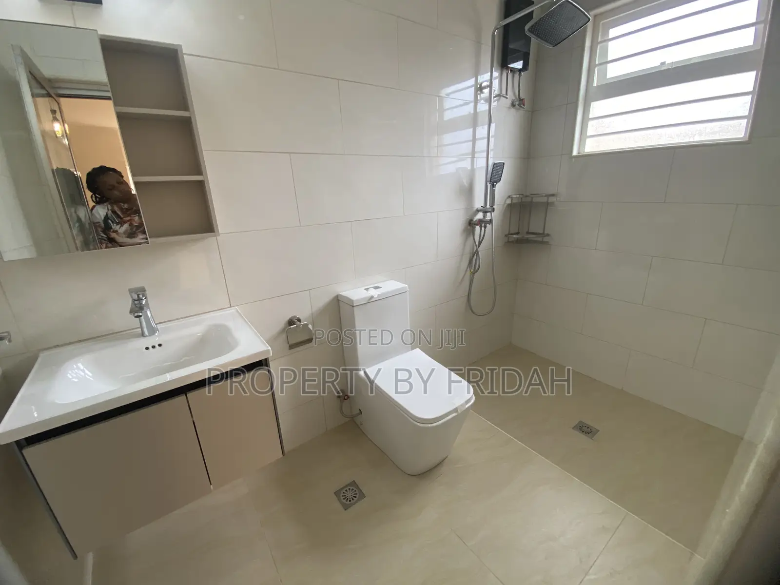 4bdrm Bungalow in Kitengela for sale