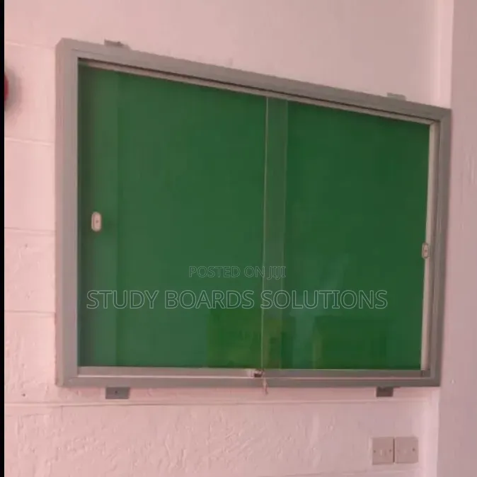 3ftx2ft Lockable Glass Notice Board for Company Announcements