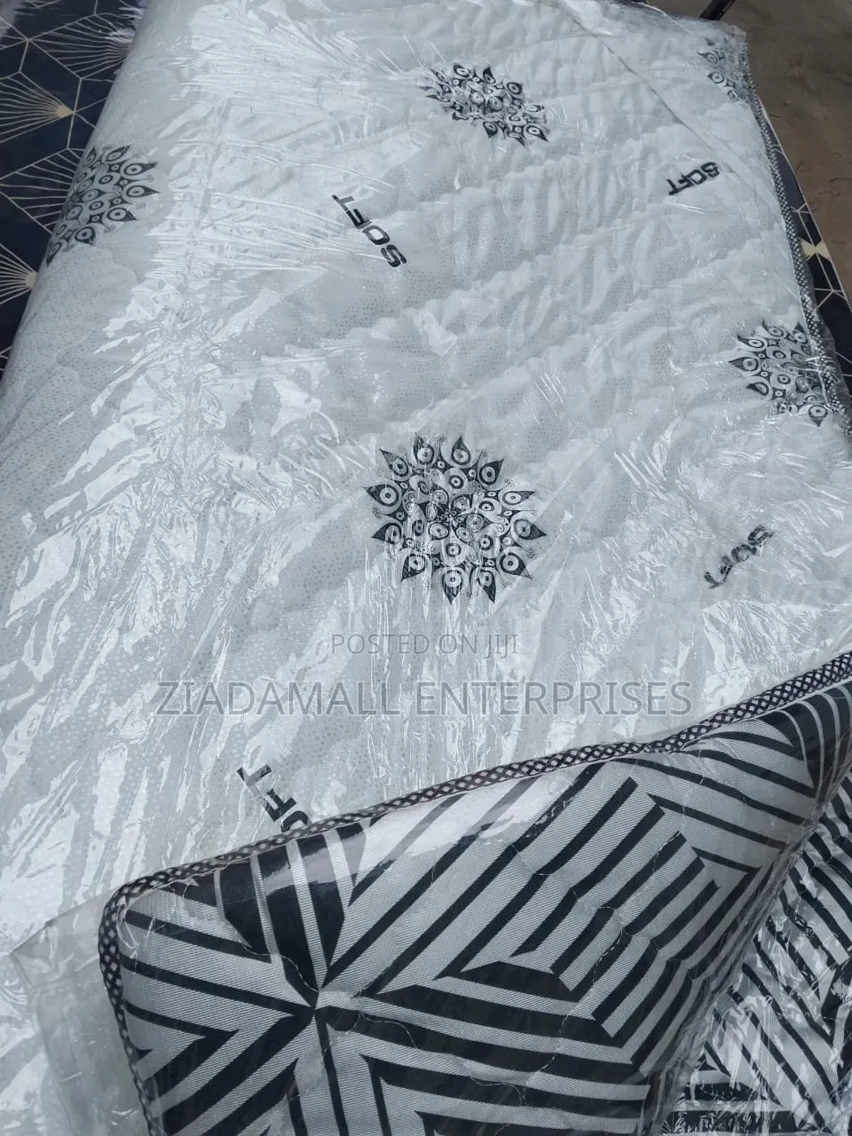 Mattress Topper 6 by 6 Premium Soft Mattress Topper for 6×6 Beds