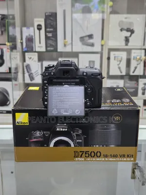 Nikon D7500 DSLR Camera With 18-140mm Lens