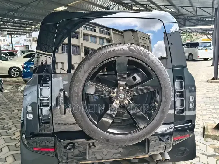 Land Rover Defender 2023 Matt Black