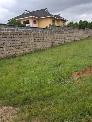 Membly Pavilion Court Well Drained Murrum Soil 1/4 Acre Ready Title