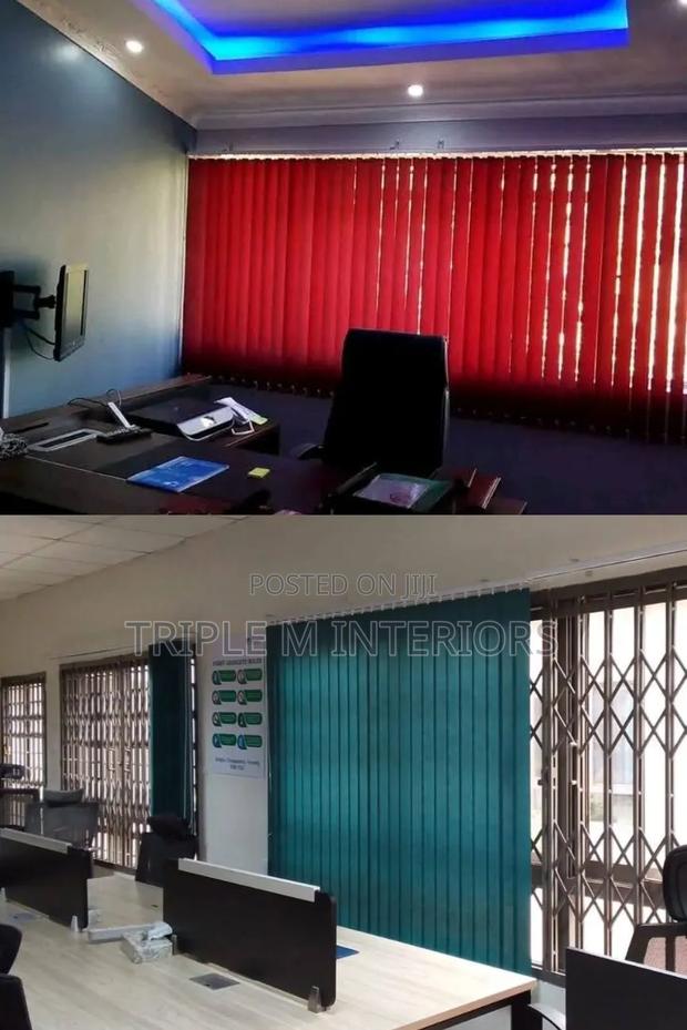 Universal Vertical Blind Hangers - main view