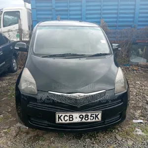 Toyota Ractis 1.5 FWD 2007 Black