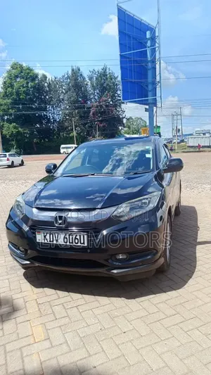 Honda Vezel 2018 Matt Black