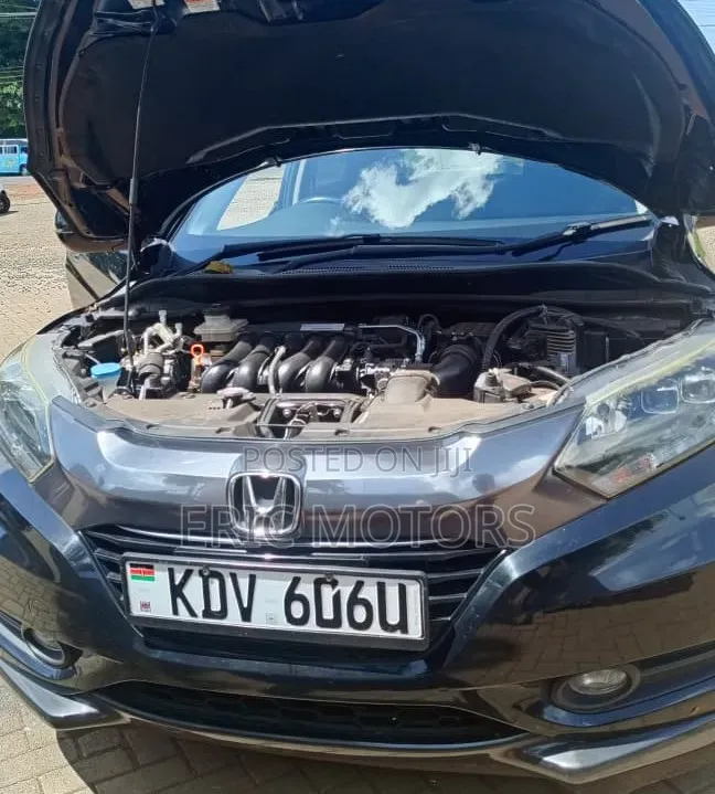 Honda Vezel 2018 Matt Black