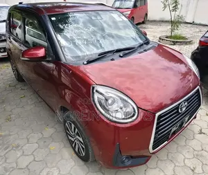 Toyota Passo 1.0 AWD 2019 Red