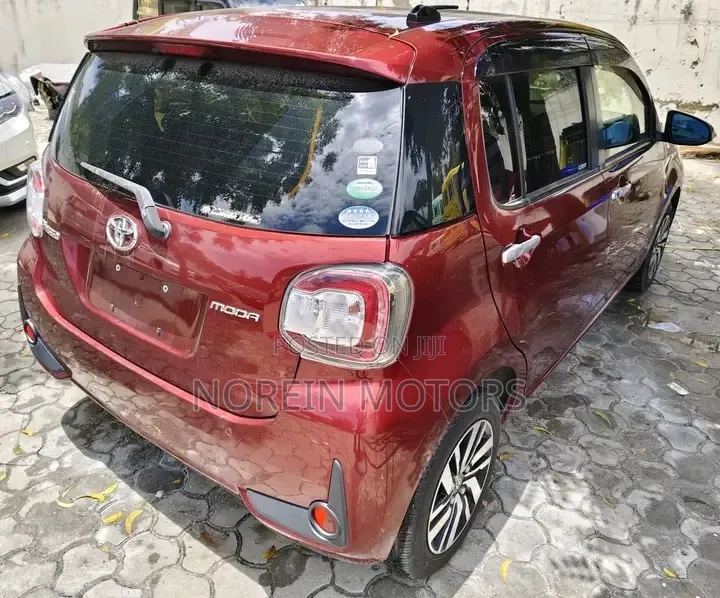 Toyota Passo 1.0 AWD 2019 Red