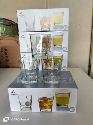 Corner Whiskey Glass_la