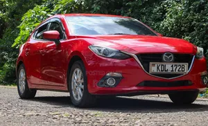Mazda Axela 2015 Maroon
