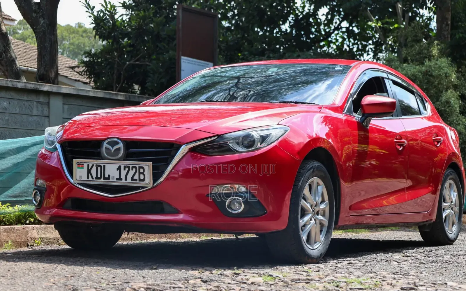 Mazda Axela 2015 Maroon
