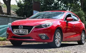 Mazda Axela 2015 Maroon
