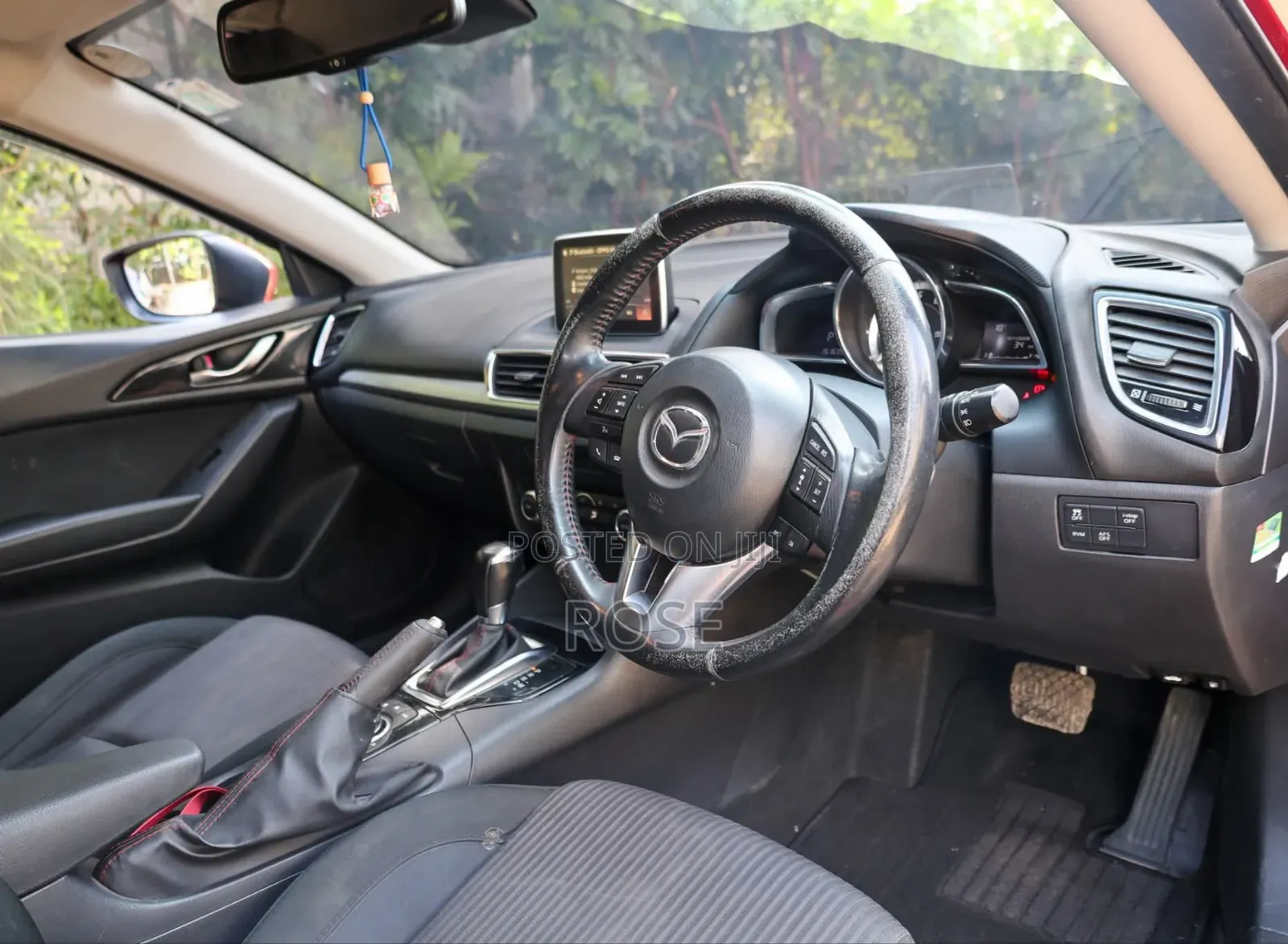 Mazda Axela 2015 Maroon