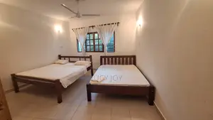 2 Bedroom Airbnb Apartments