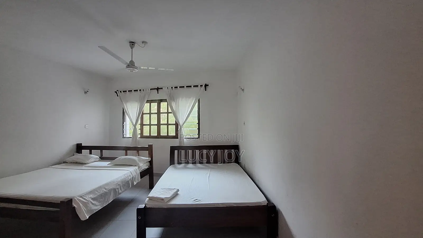 2 Bedroom Airbnb Apartments