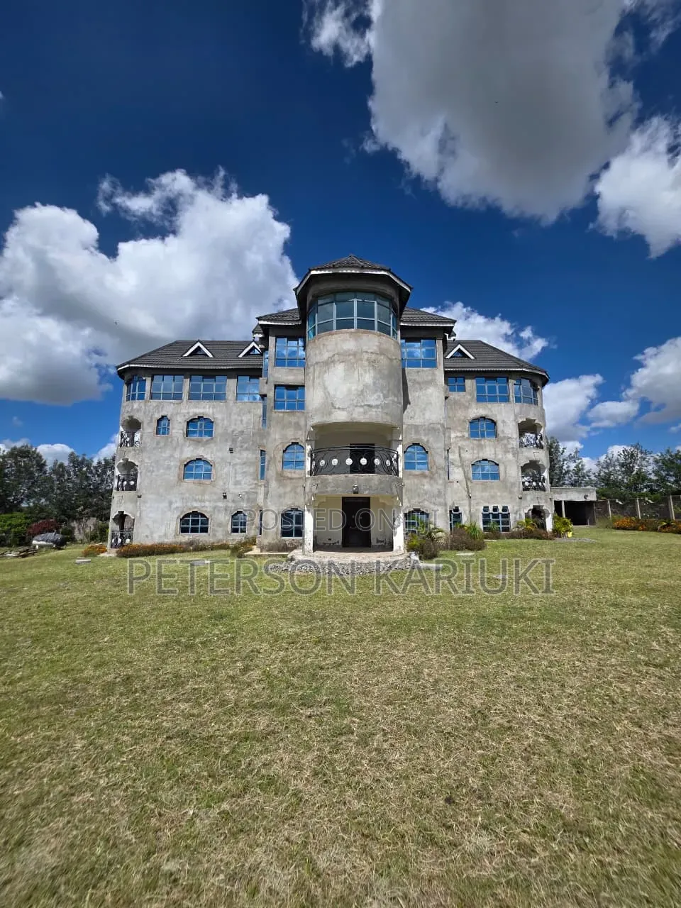 Luxury Country Side Estate
