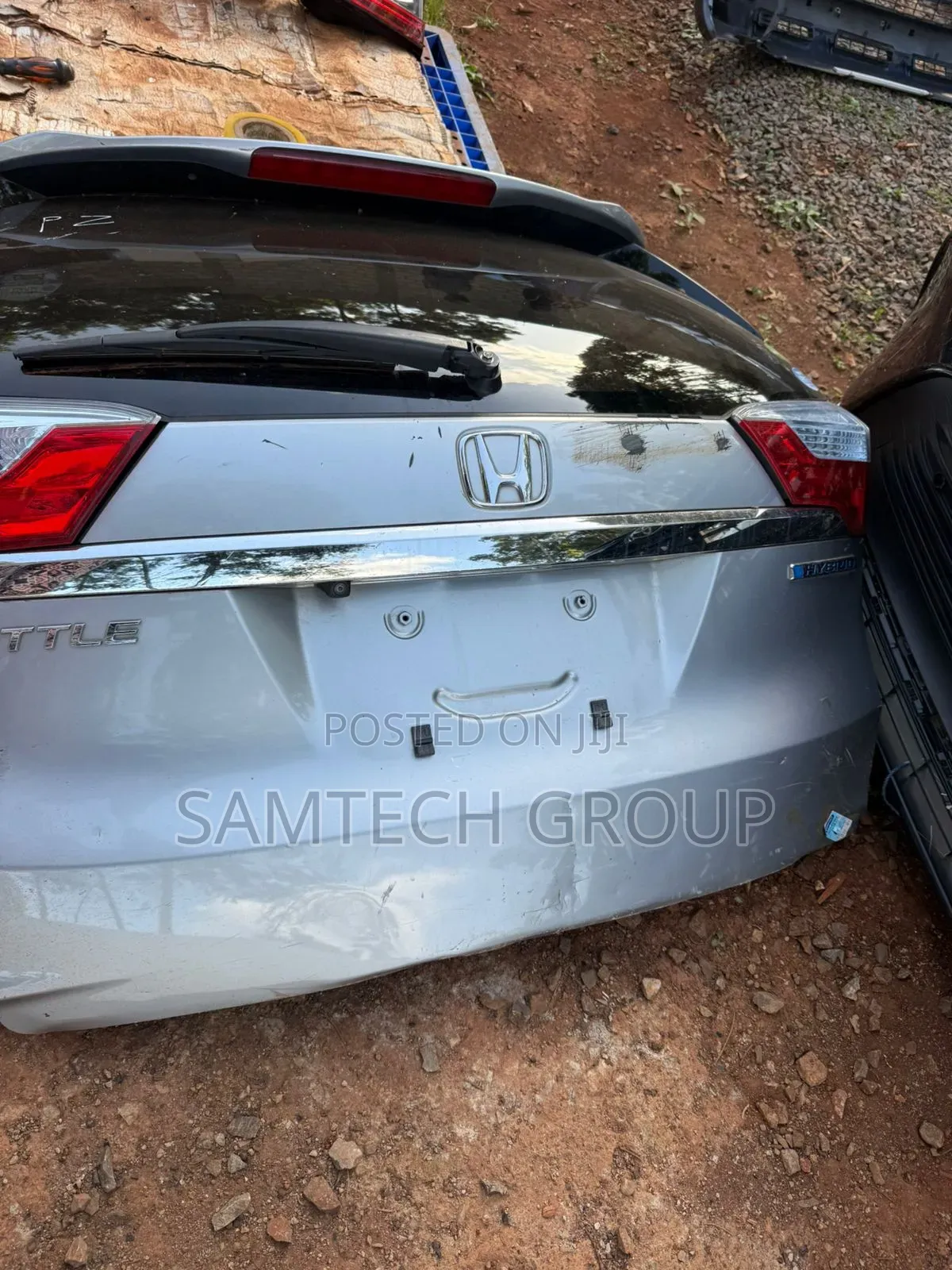 Honda Fit Shuttle Boot Door