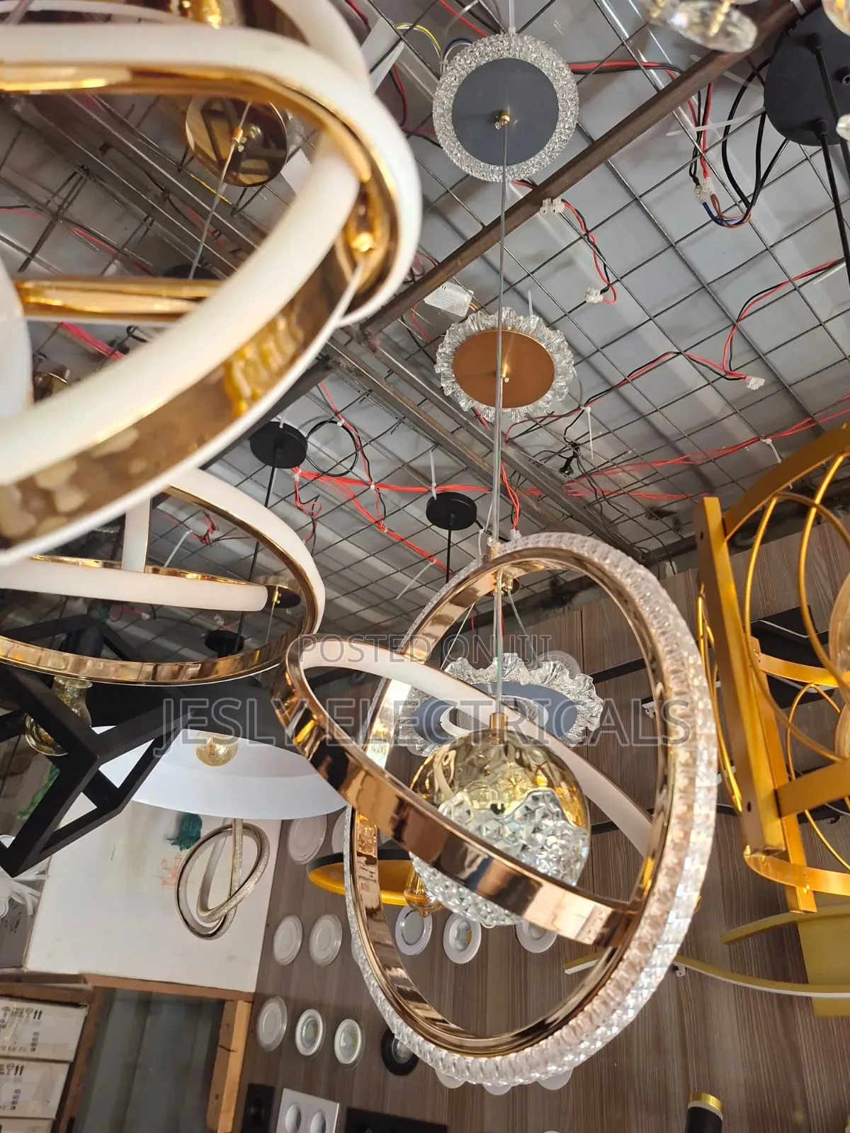 Orbital Pendant Light