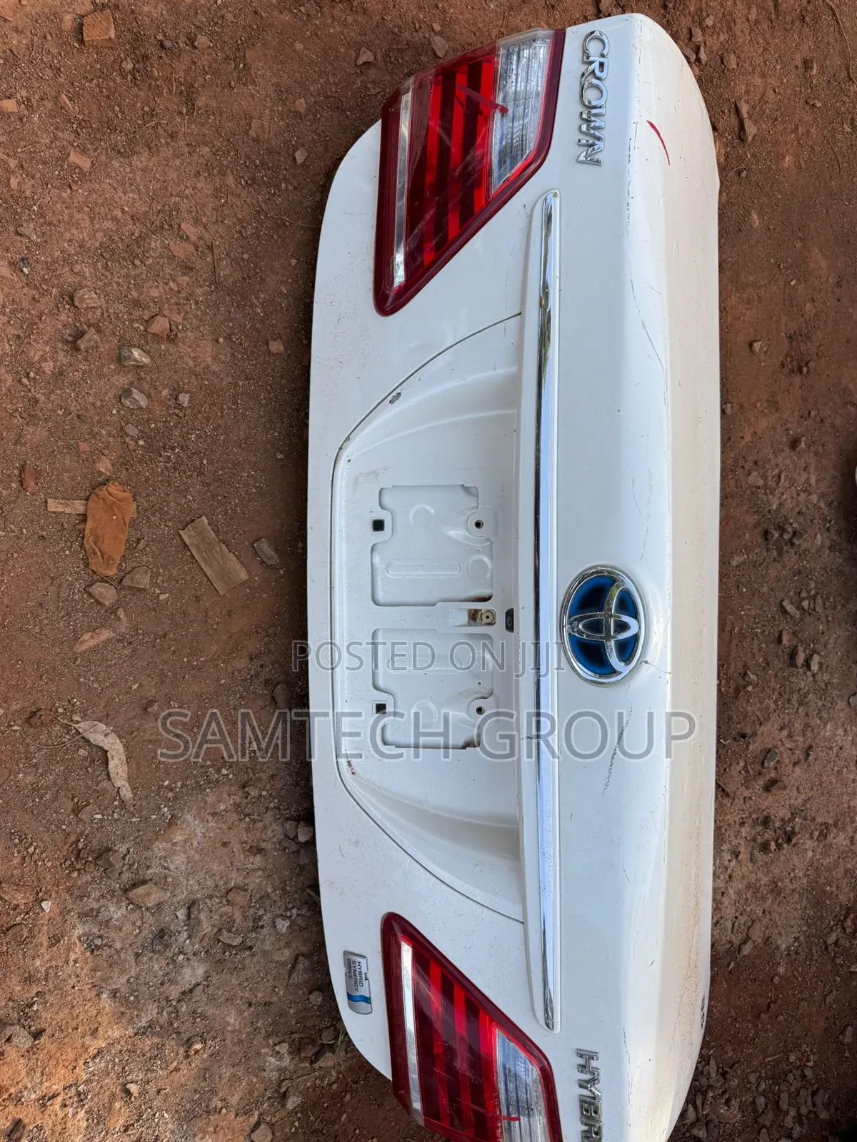 Toyota Crown Hybrid Boot