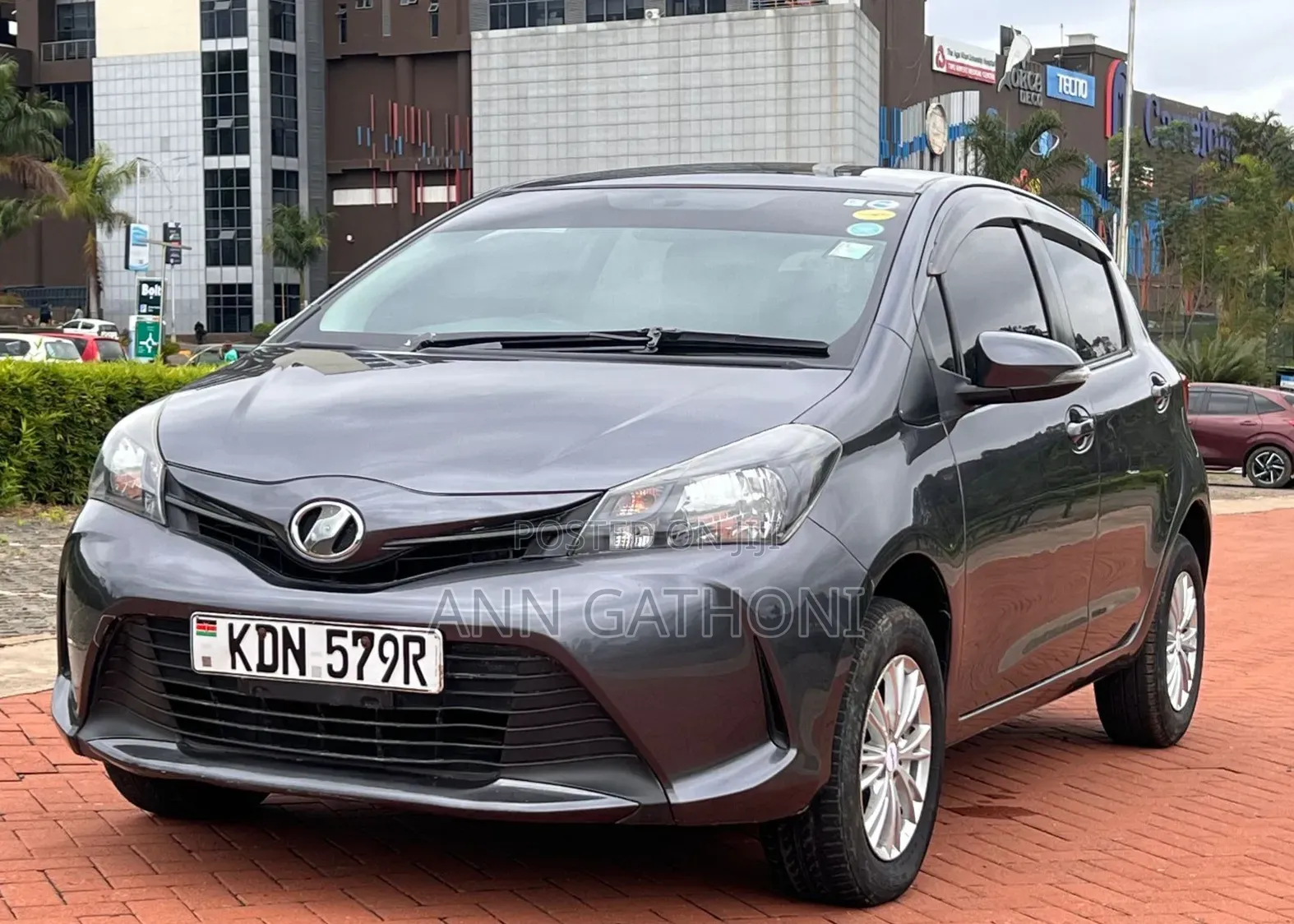 Toyota Vitz 2016 Gray
