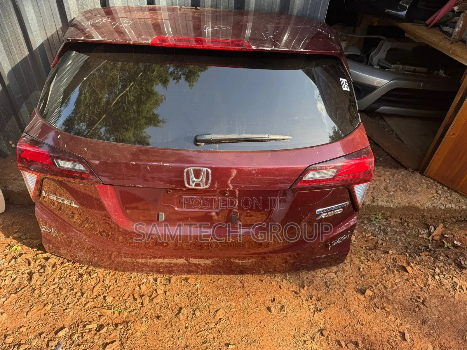 Honda Vezel X-Japan Boot