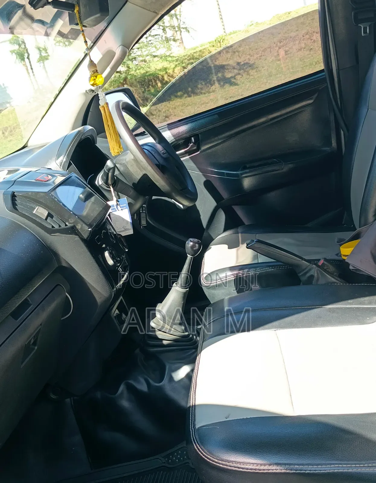 Isuzu D-MAX 2019 White