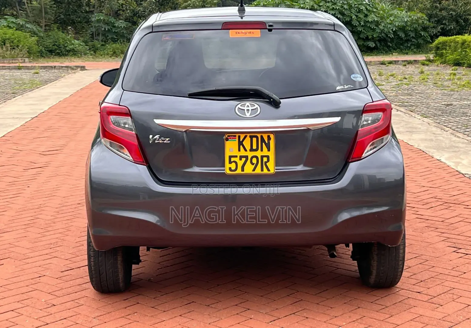 Toyota Vitz 2016 Gray