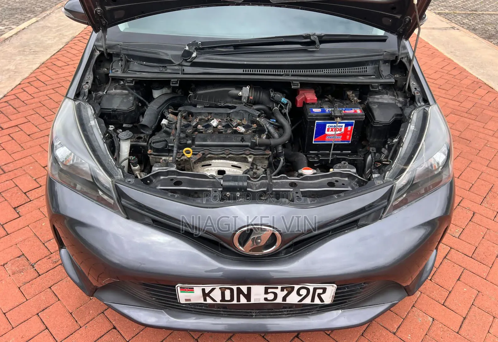 Toyota Vitz 2016 Gray