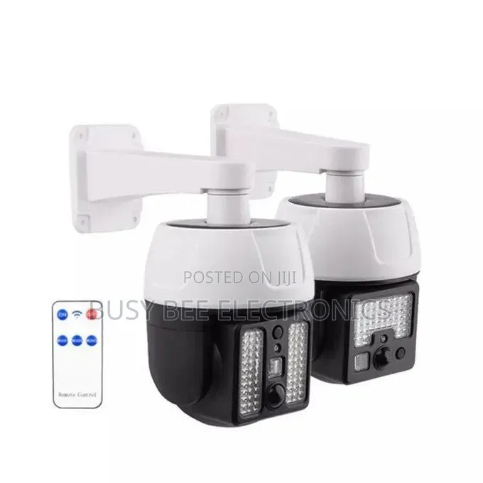 Solar Light Solar Powered Simulation Monitoring Dummy Camera