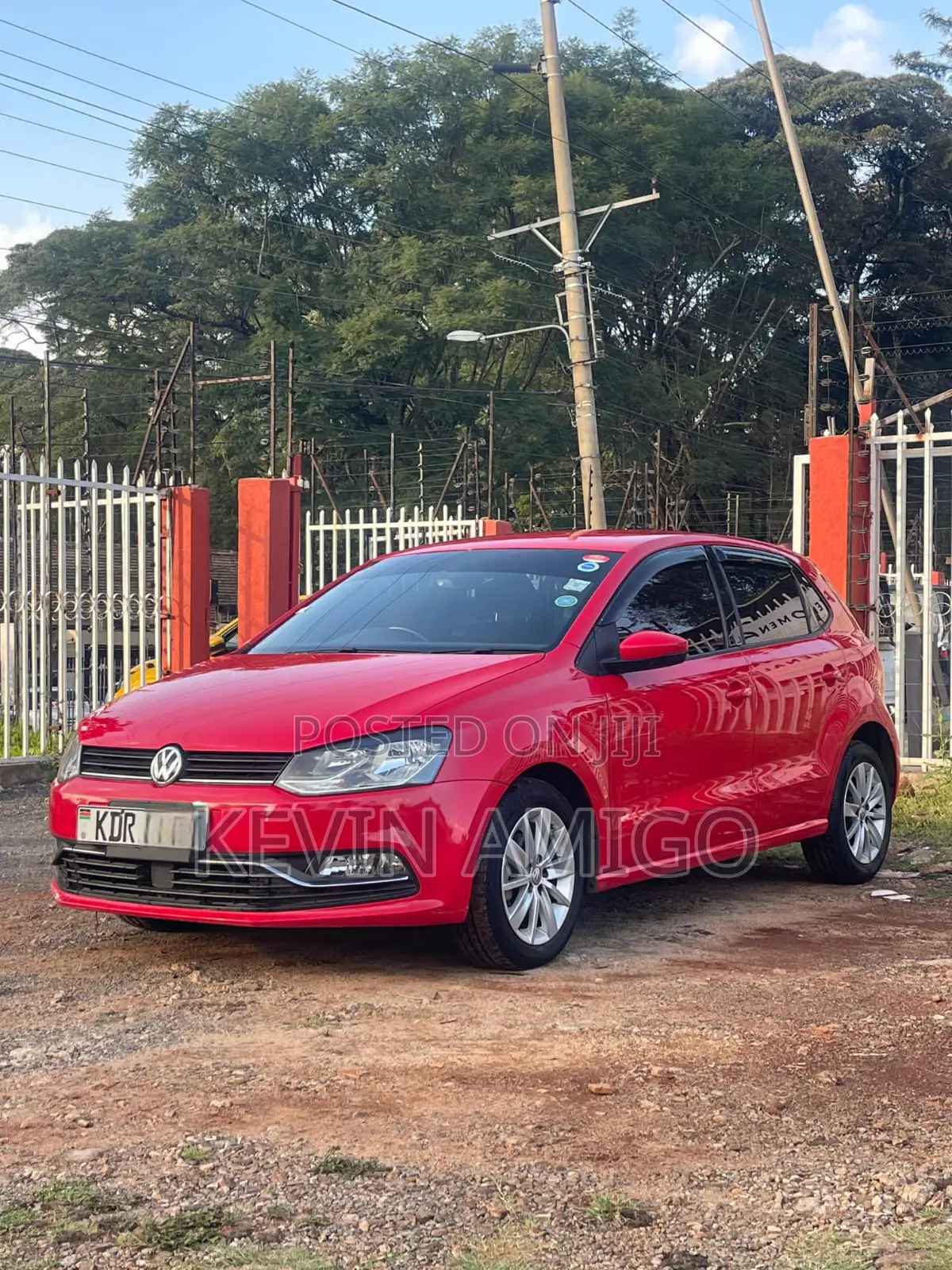 Volkswagen Polo 2017 Red