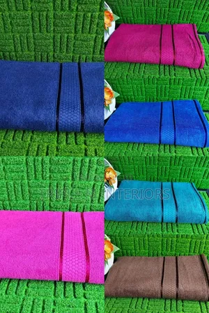Heavy-Duty Laundry-Safe Commercial Towel