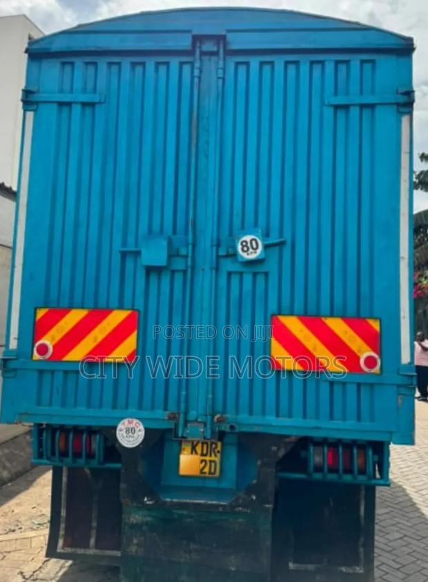 Isuzu Frr 90 2023 - thumbnail 6